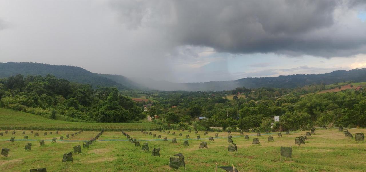 Phu Aram Khao Kho Resort エクステリア 写真