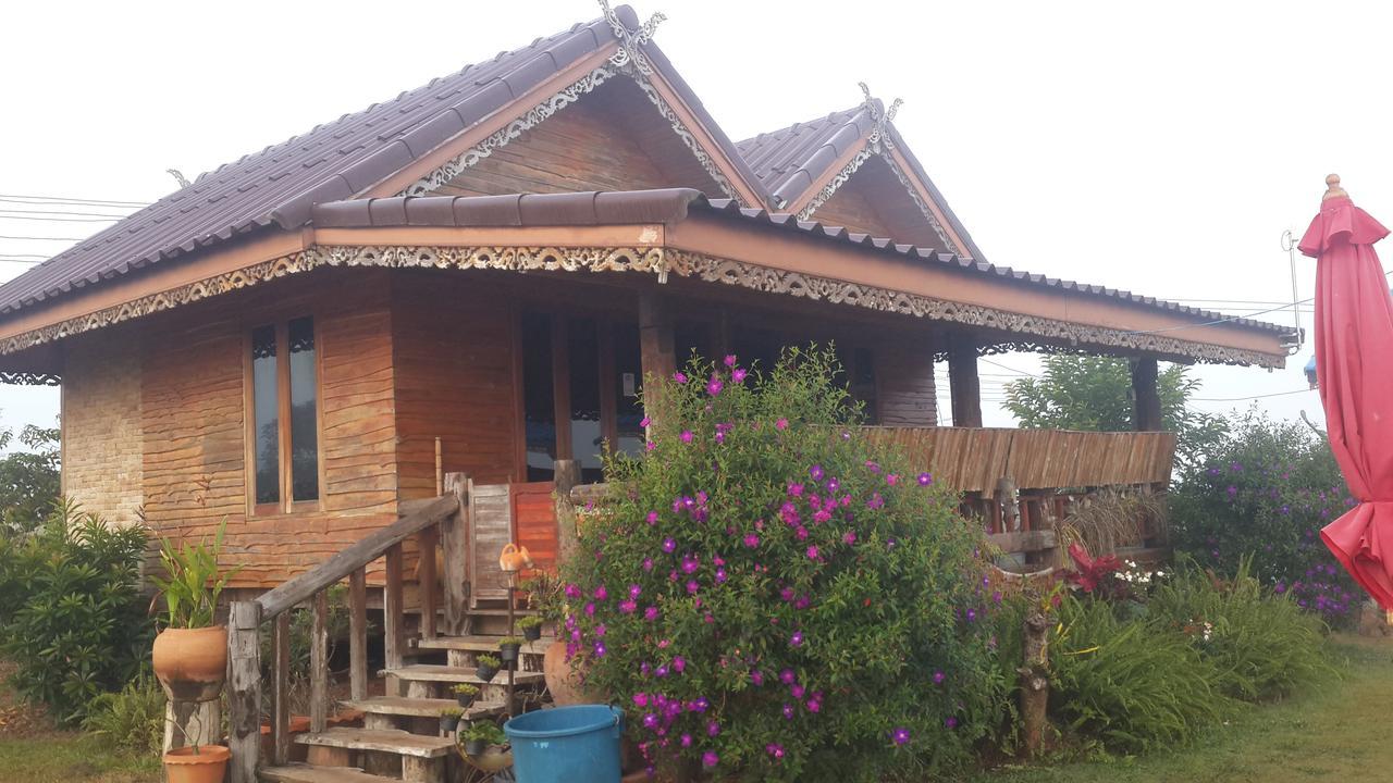 Phu Aram Khao Kho Resort エクステリア 写真